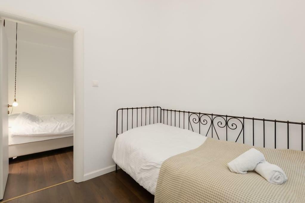 Roman Market- Upper Aristotelous Sq Luxury Apartment Tesalonika Bagian luar foto